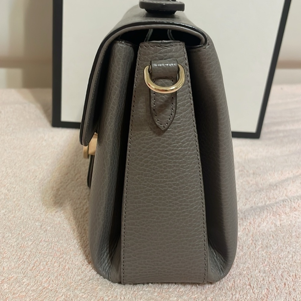 Gucci Interlocking Top Handle Bag in Grey - Picture 4 of 15